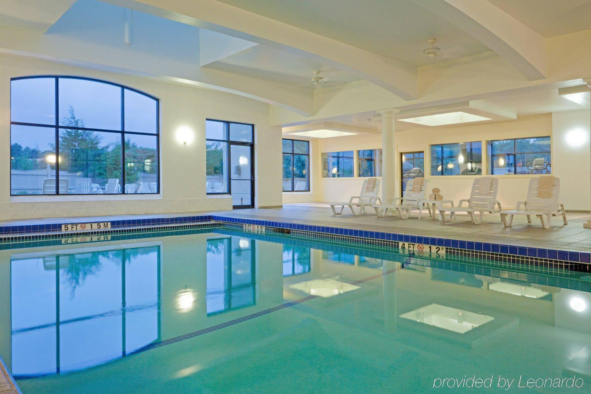 Holiday Inn Boston - Dedham Hotel & Conference Center By Ihg Luaran gambar