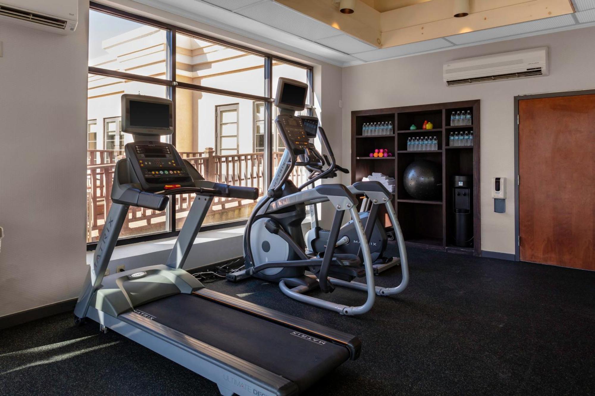 Holiday Inn Boston - Dedham Hotel & Conference Center By Ihg Luaran gambar